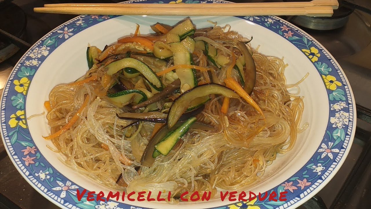 Vermicelli di soia con verdure