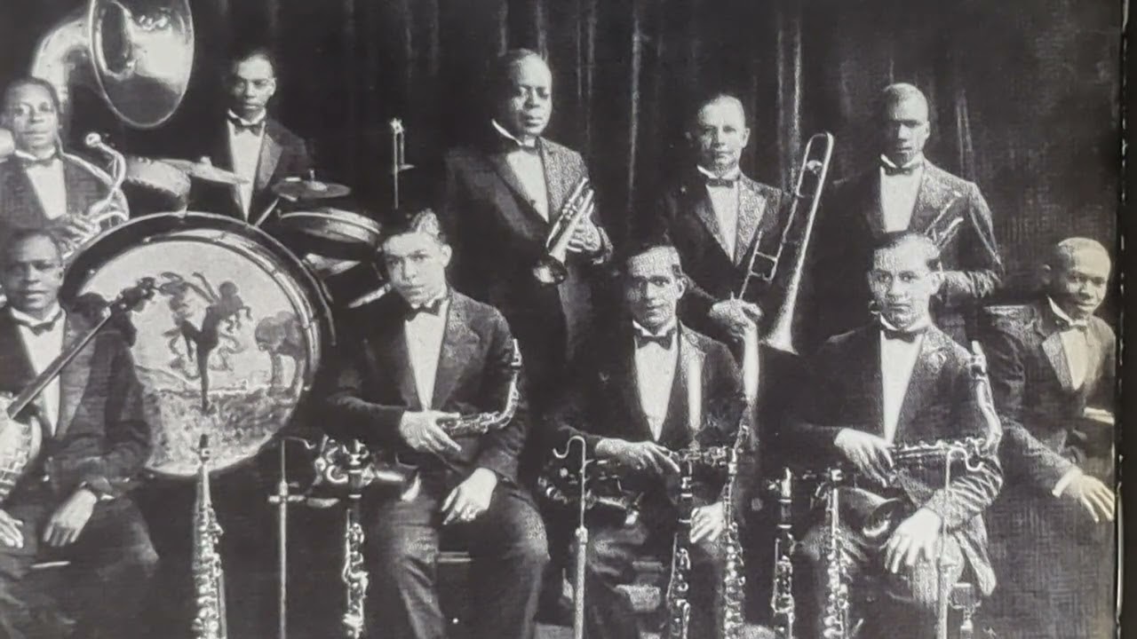 Sweet Emmalina - King Oliver & His Dixie Syncopators (Clarence Williams, vocal) - Vocalion 1190