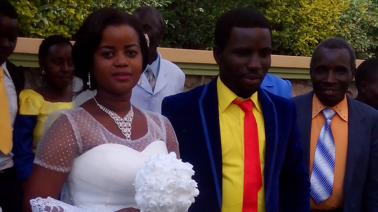 NEVER GIVE UP( USIKATE TAMAA). Official Audio, By EMMANUEL MGOGO