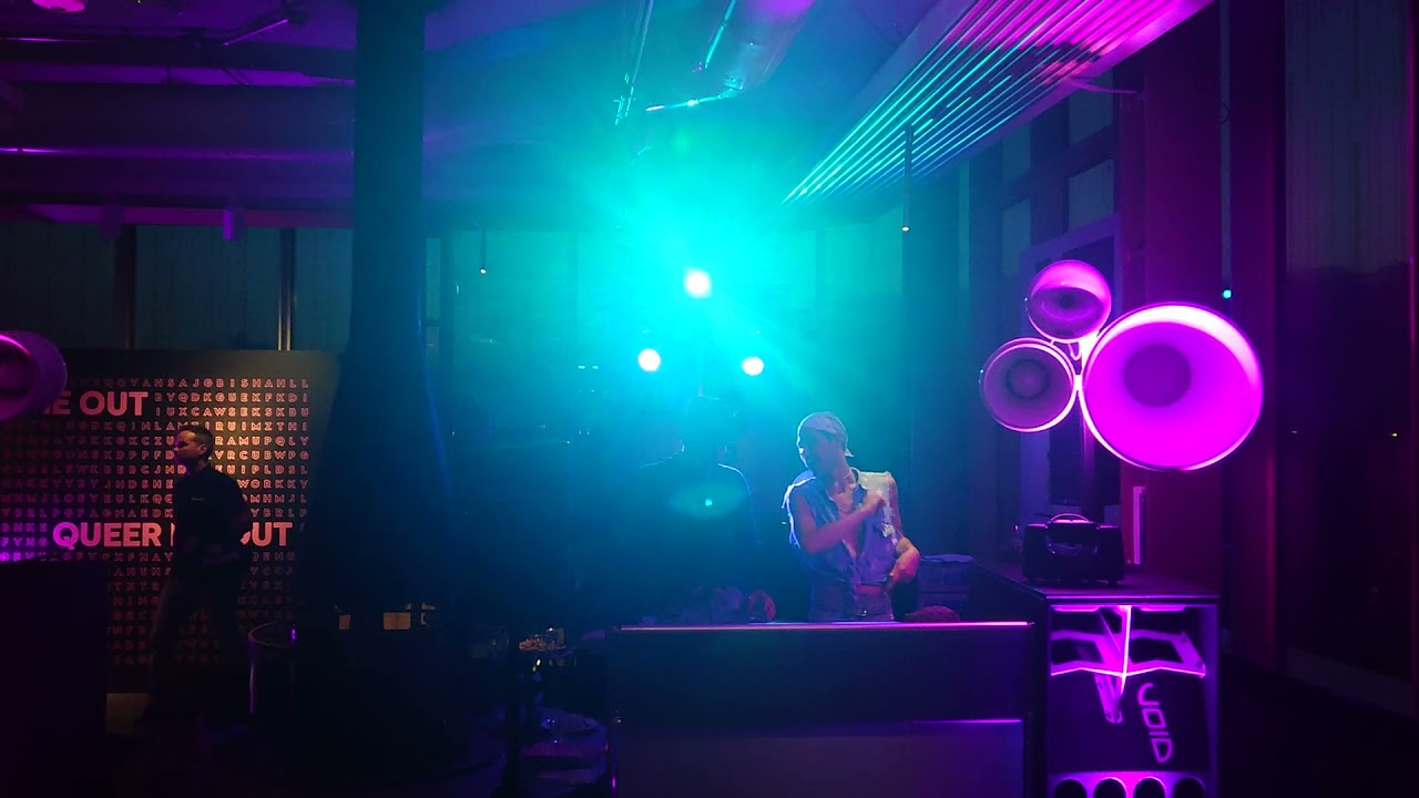 2 Movingheads and Watereffect (Sound2Light)