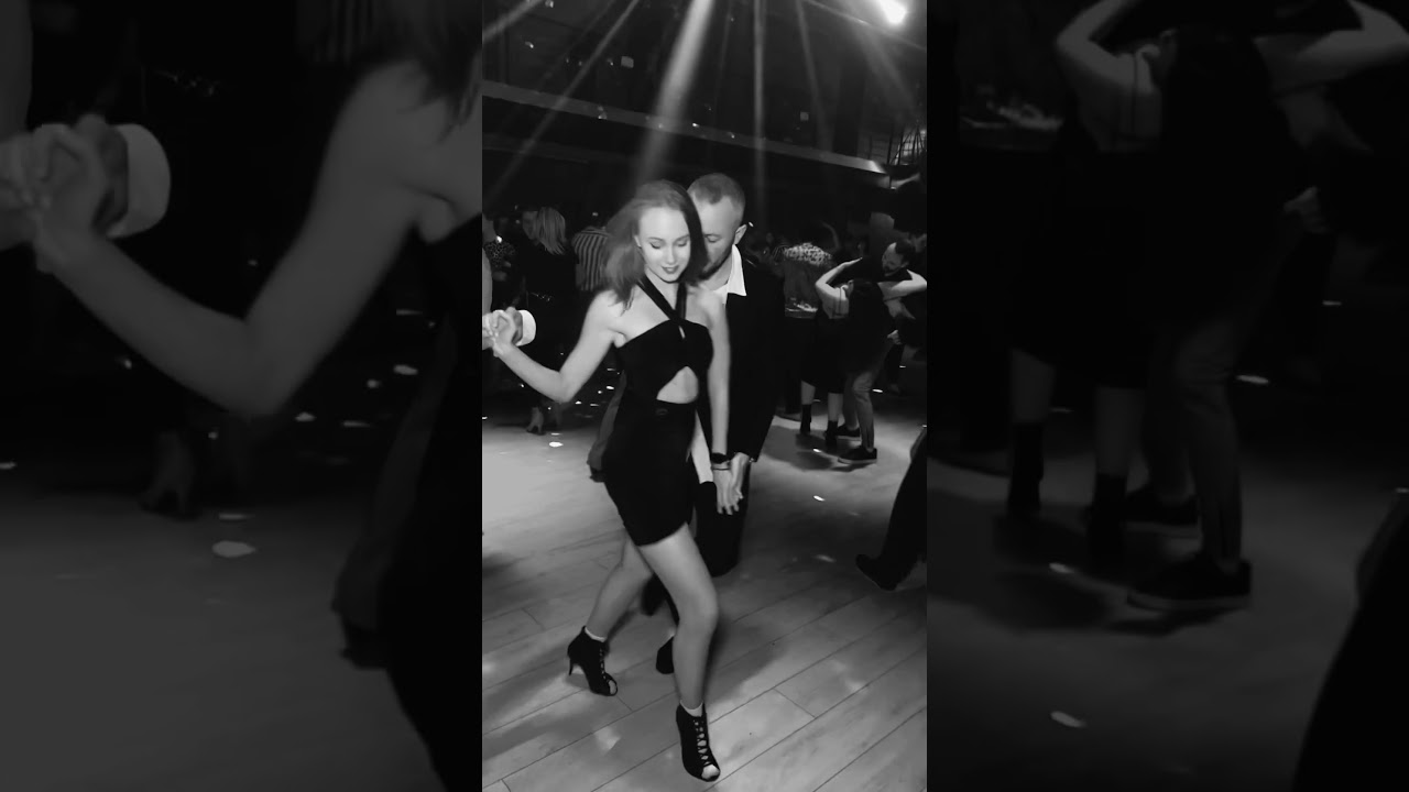 Bachata🖤 #bachata #bachatadance #bachatalessons #bachatalove #bachatasensual #bachateros