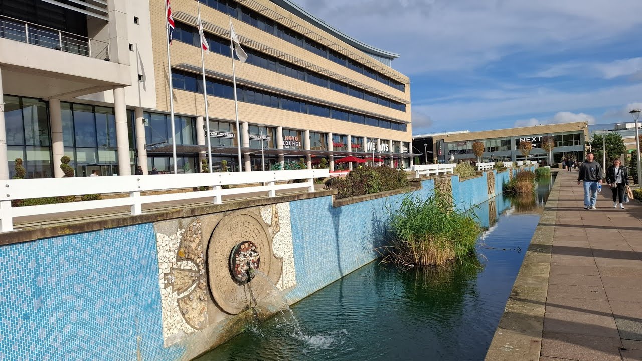 Harlow Walking Tour 