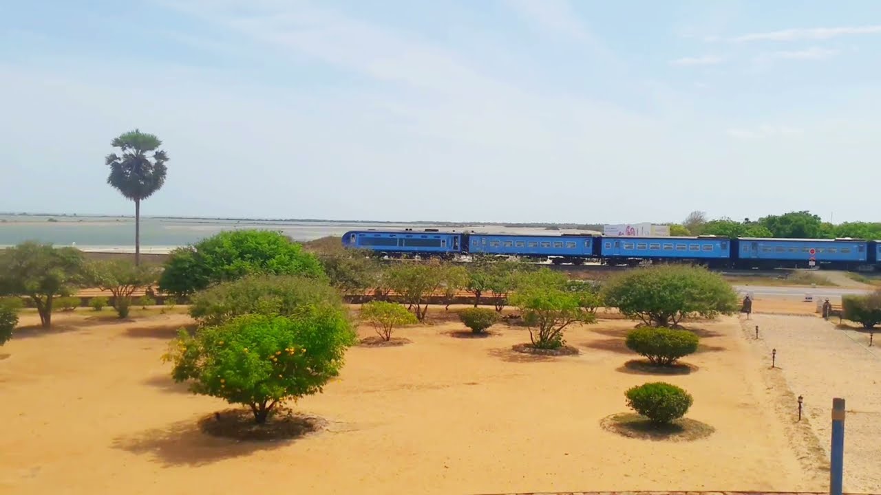 SRI LANKA MOST WONDERFUL LAGOON CROSSING -අලිමංකඩ (ELEPHANTPASS LAGOON) 