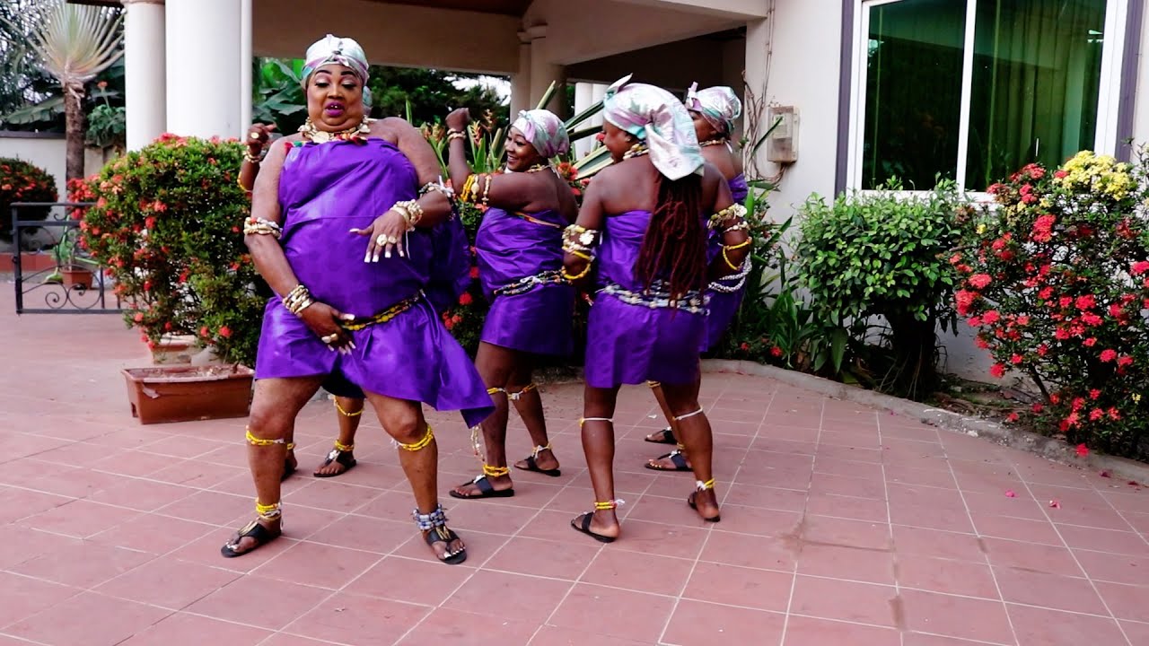 HOT ONE🔥🔥BRONYA ATOPA GYEN GYEN // MAAME ODE