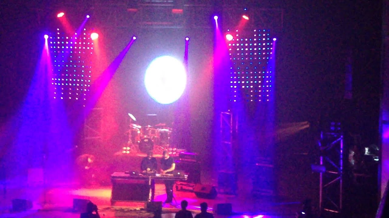 Power Glove - Power Core (Live Monterrey, Nov/8/2014)