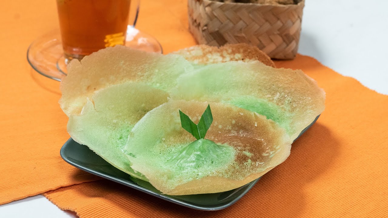 KUE APE/KUE TETEK (SERABI JAKARTA)