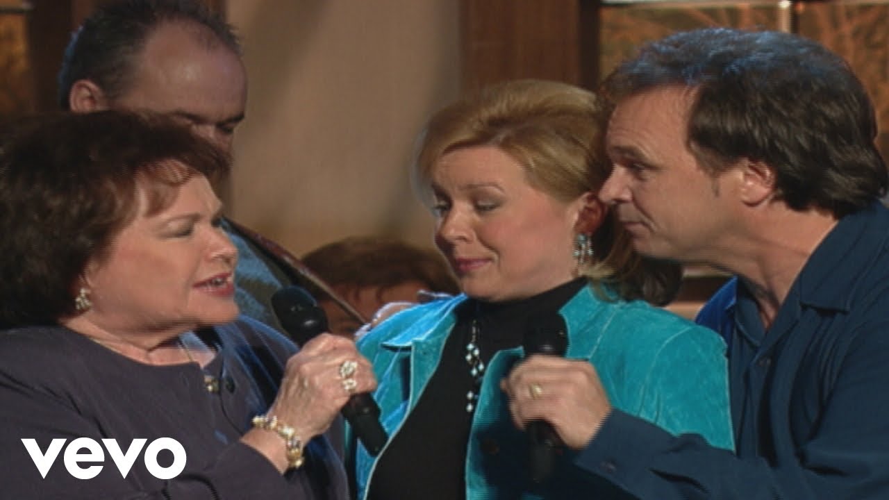 Bill & Gloria Gaither - Swing Low, Sweet Chariot [Live] ft. Polly Copsey, Jeff & Sheri Easter
