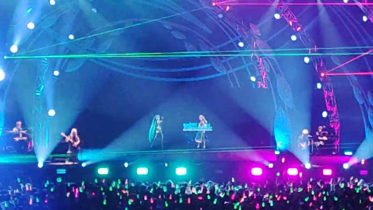 Miku expo Bangkok 2025 Song Ai dee