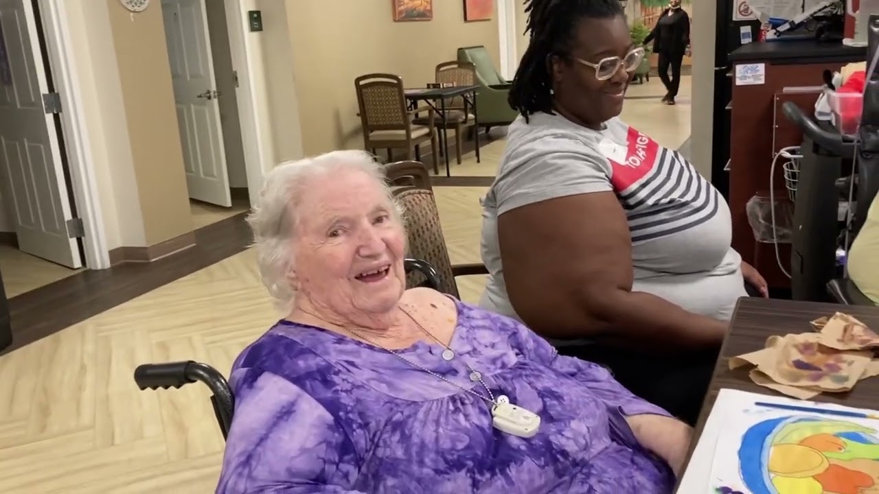 Crafty Monday With Mary and our Transitional Memory Care Residents