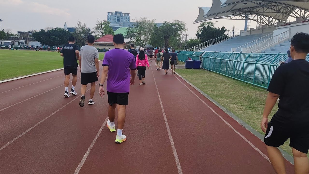 ep.1 กลับจากออกกำลังกาย ชมบรรยากาศริมทาง
