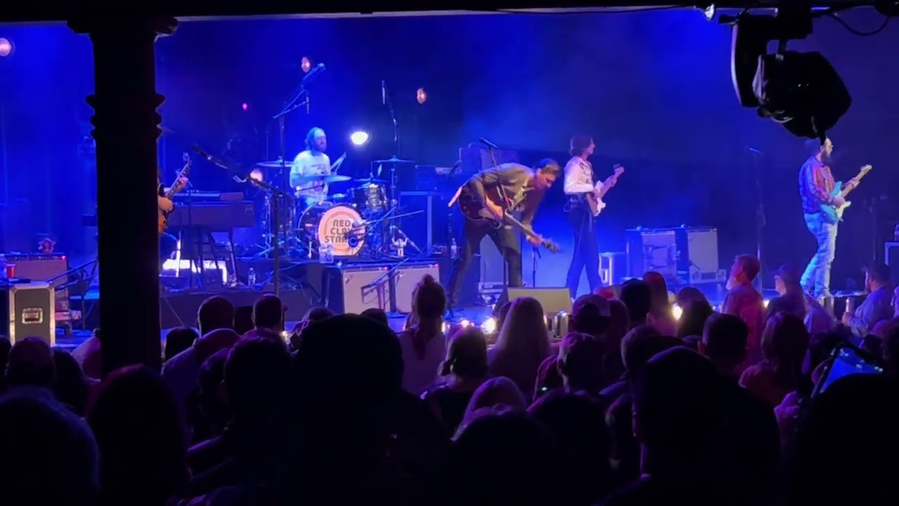Red Clay Strays at Ryman - 