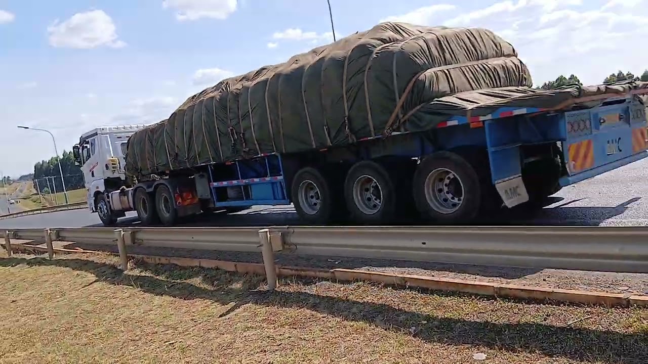 Truckers spot Kenyan truckers 🇰🇪🇰🇪