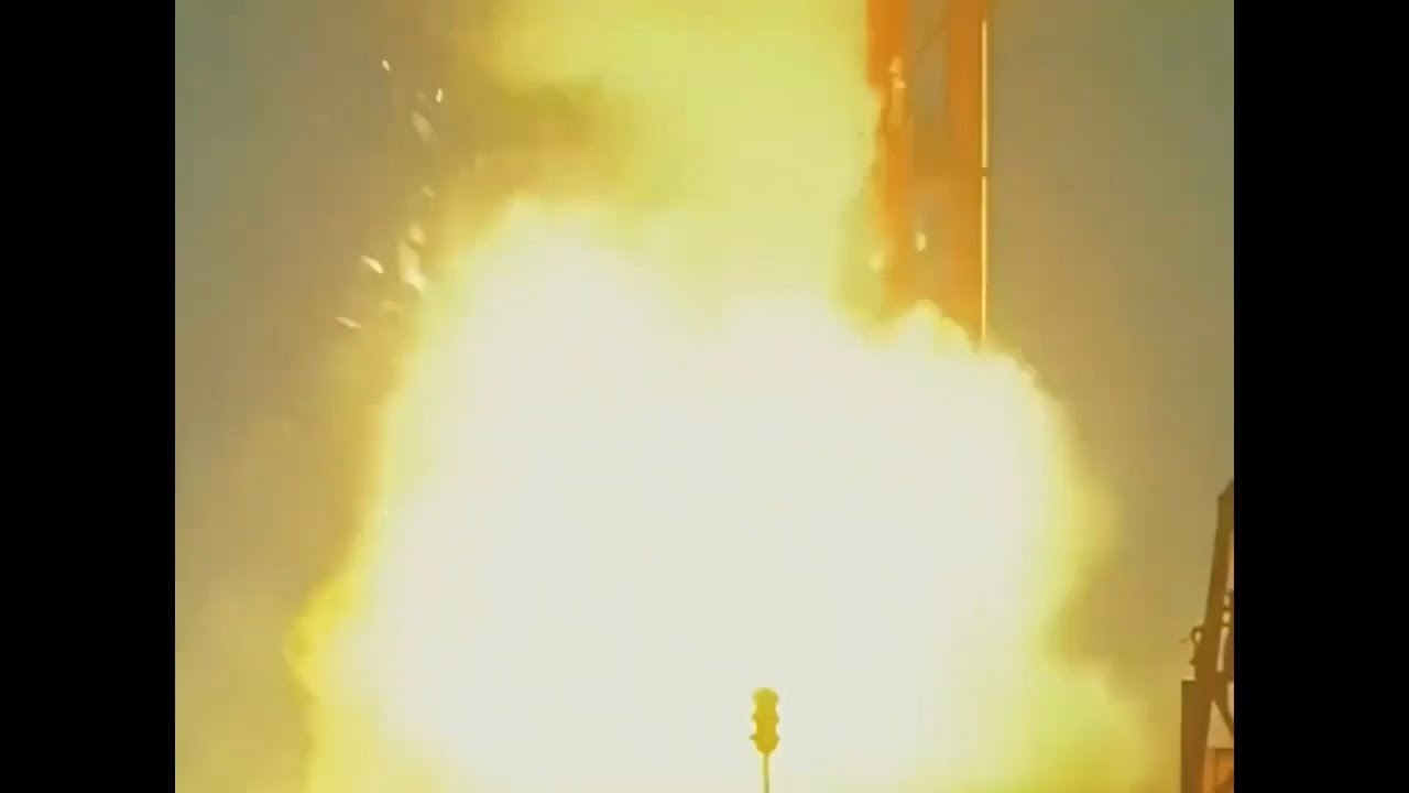 Atlas-Centaur Explosion
