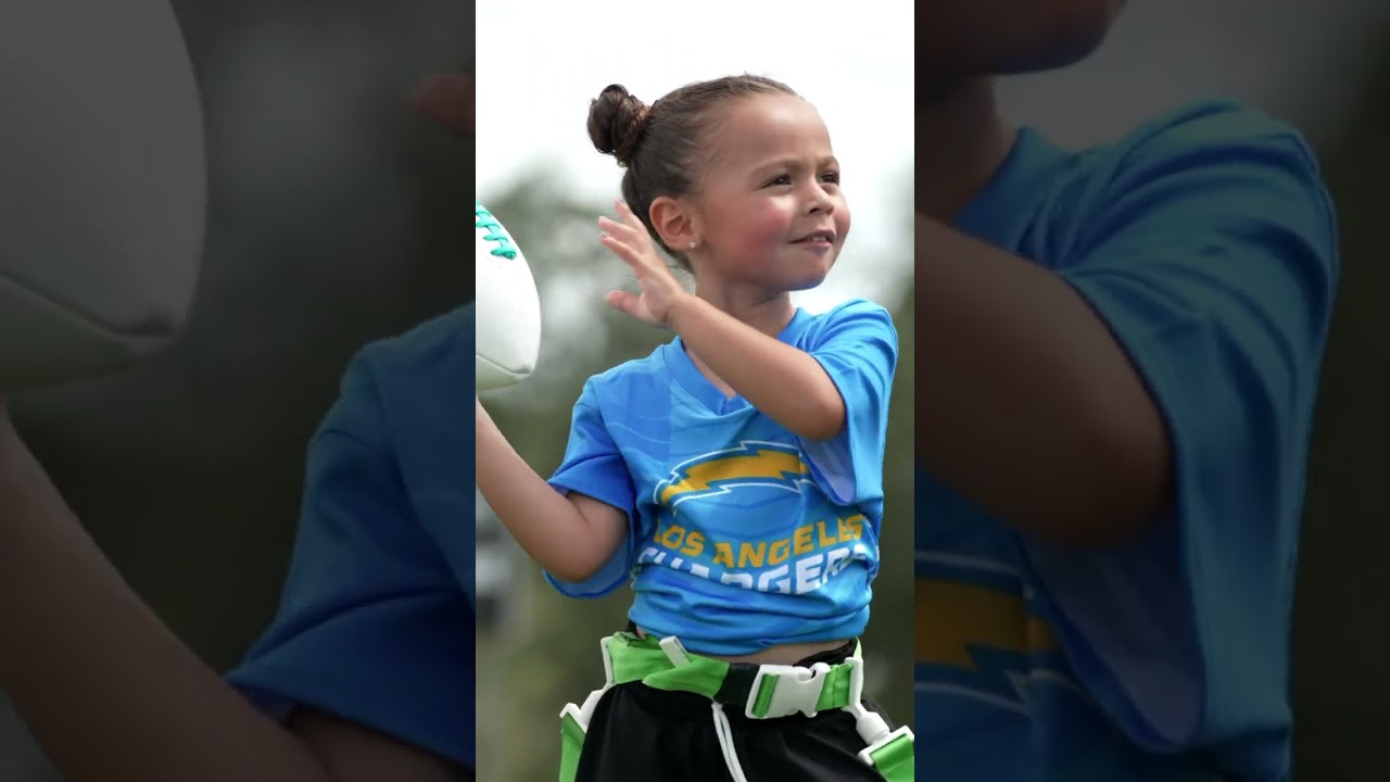 Females. In. Flag. 😤🔥 #flag #flagfootball #nflflag #femalesinflag