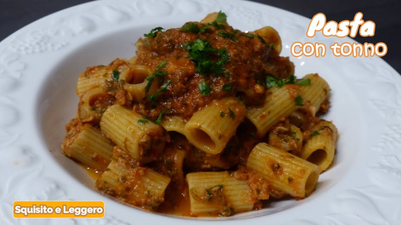 PASTA CON TONNO. Ricetta facile di sugo al tonno ideale per pasta corta. Deliziosoooo!