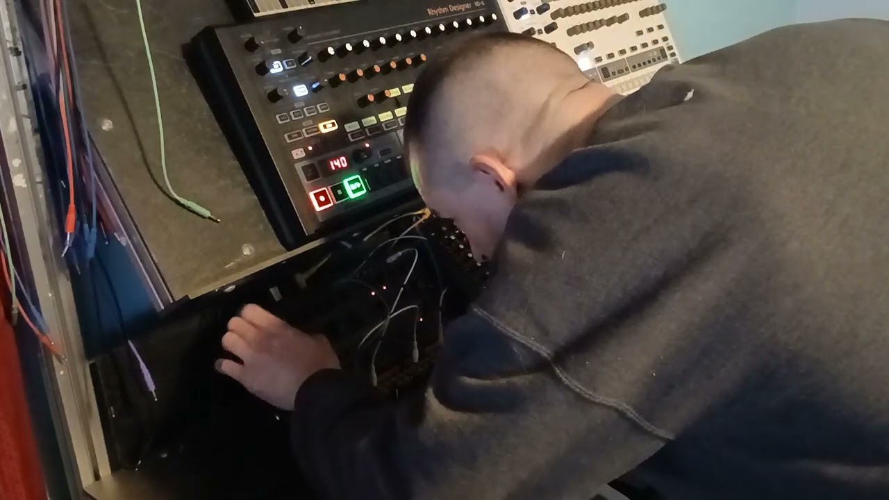 New Dead-End Midi.