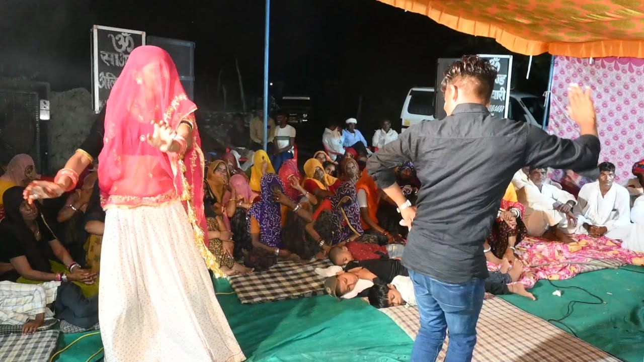 गुर्जर व गुर्जरी का ताबङतोङ डांस कलीलपुरा भैरू जी प्रजापत ऊदा जी गुर्जर