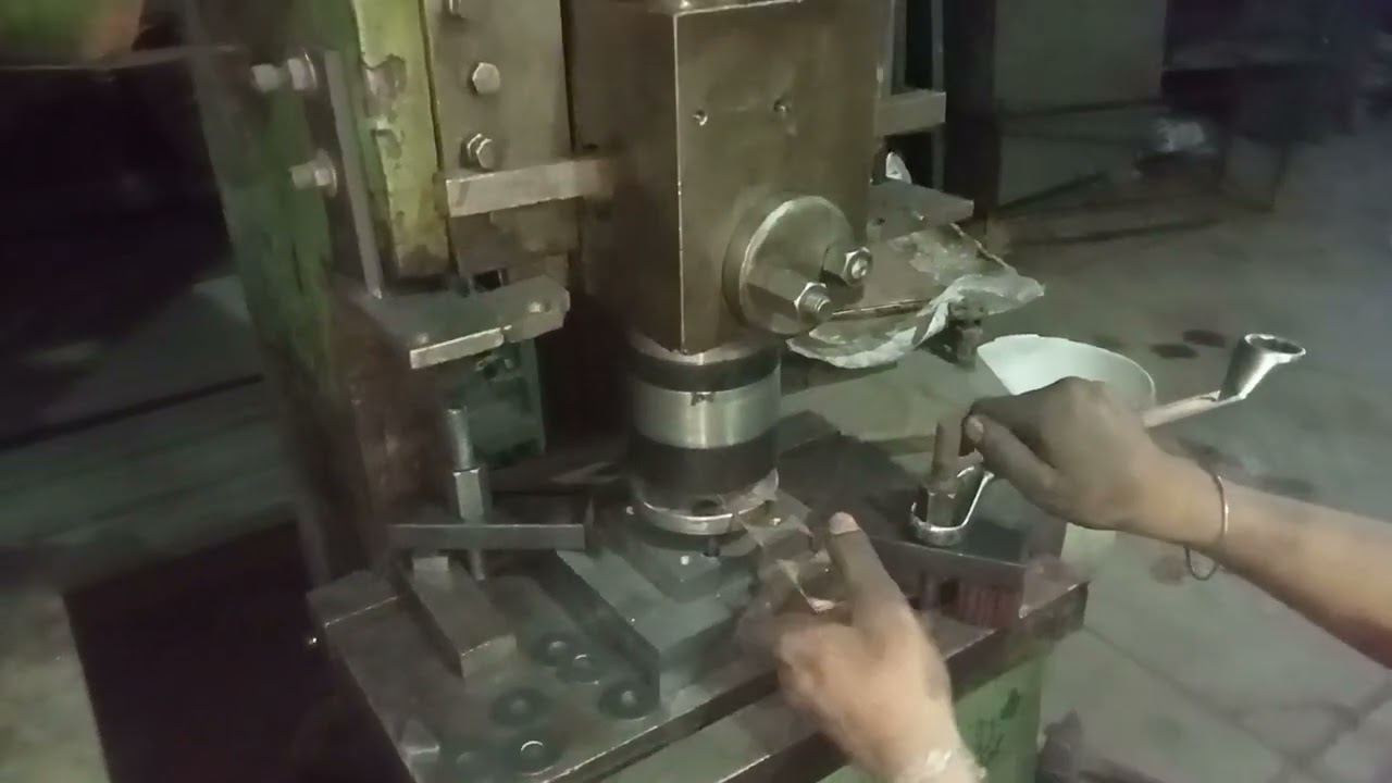 washer die trail power press10ton#press #presstools die maker Ludhiana 9056120161