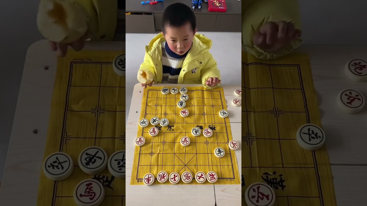 幼崽精彩講棋，穿越而來，邊下邊講，精彩至極 #親子游戲 #中國象棋 #象棋精彩對局 #幼崽成長記