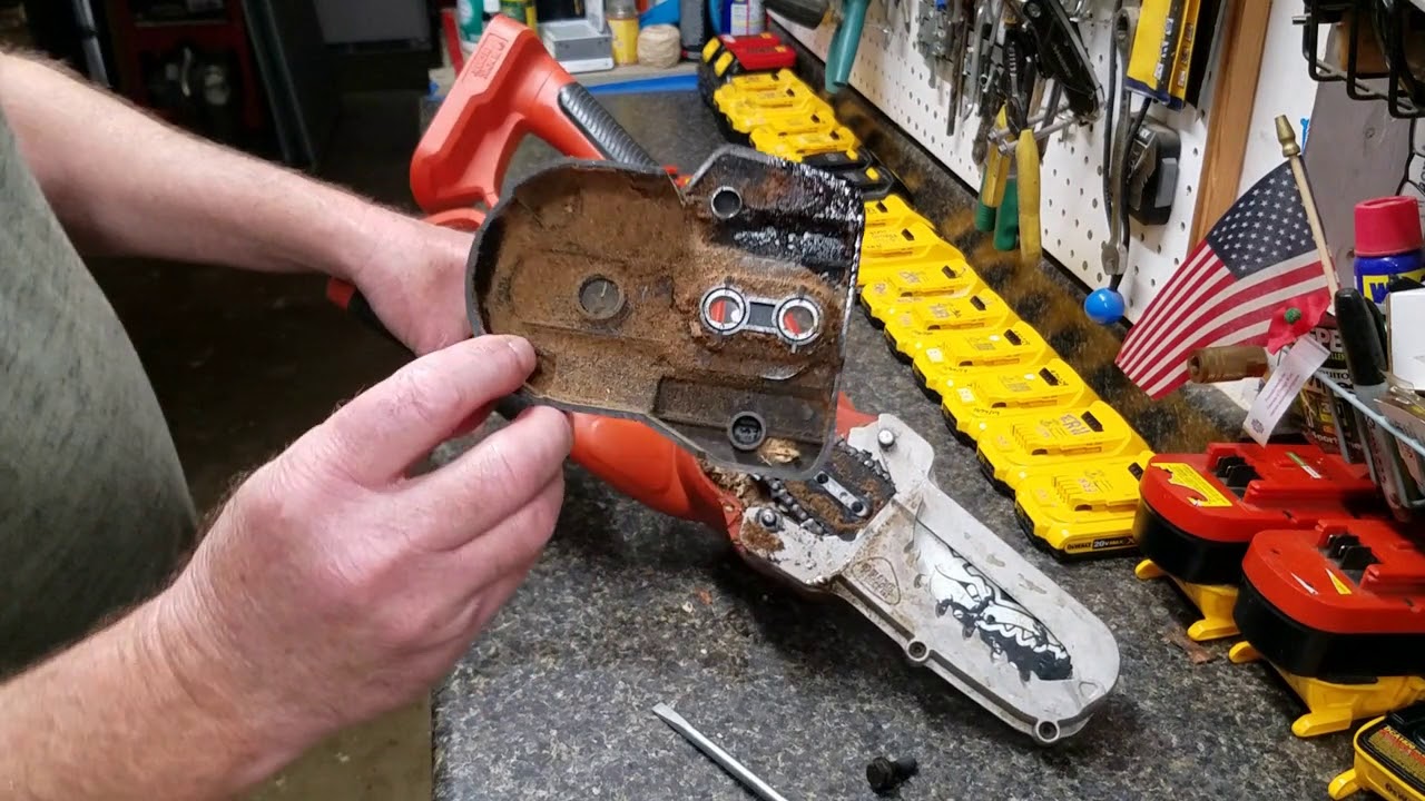 18 Volt Black & Decker Alligator Saw - 10 YEARS LATER