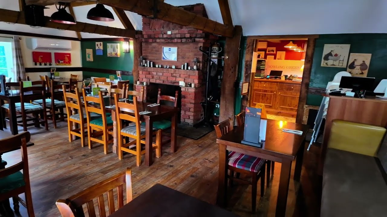 Have a look around The Bowling Green Pub in Southam