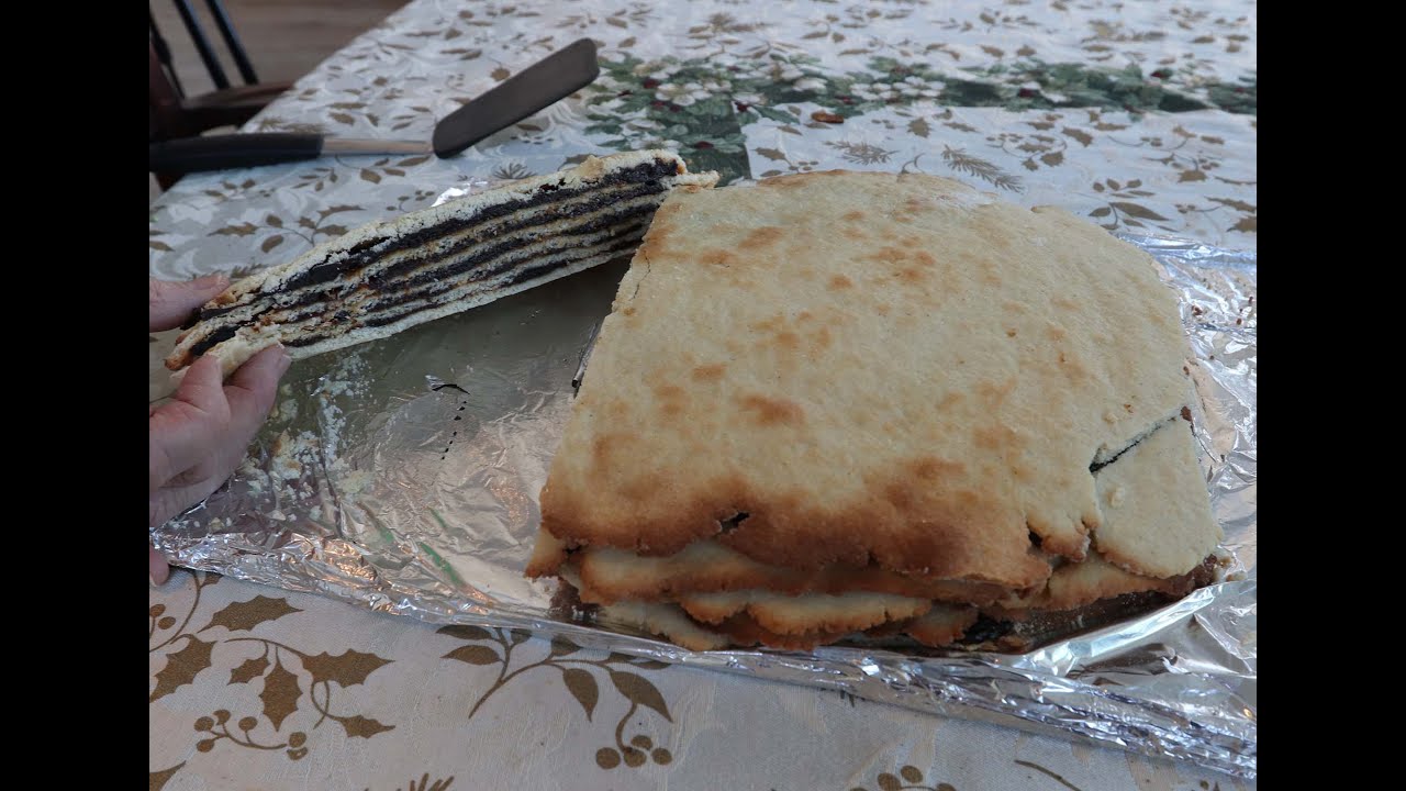 Mama's Cookbook - Vina Terta, An Icelandic Christmas Dessert