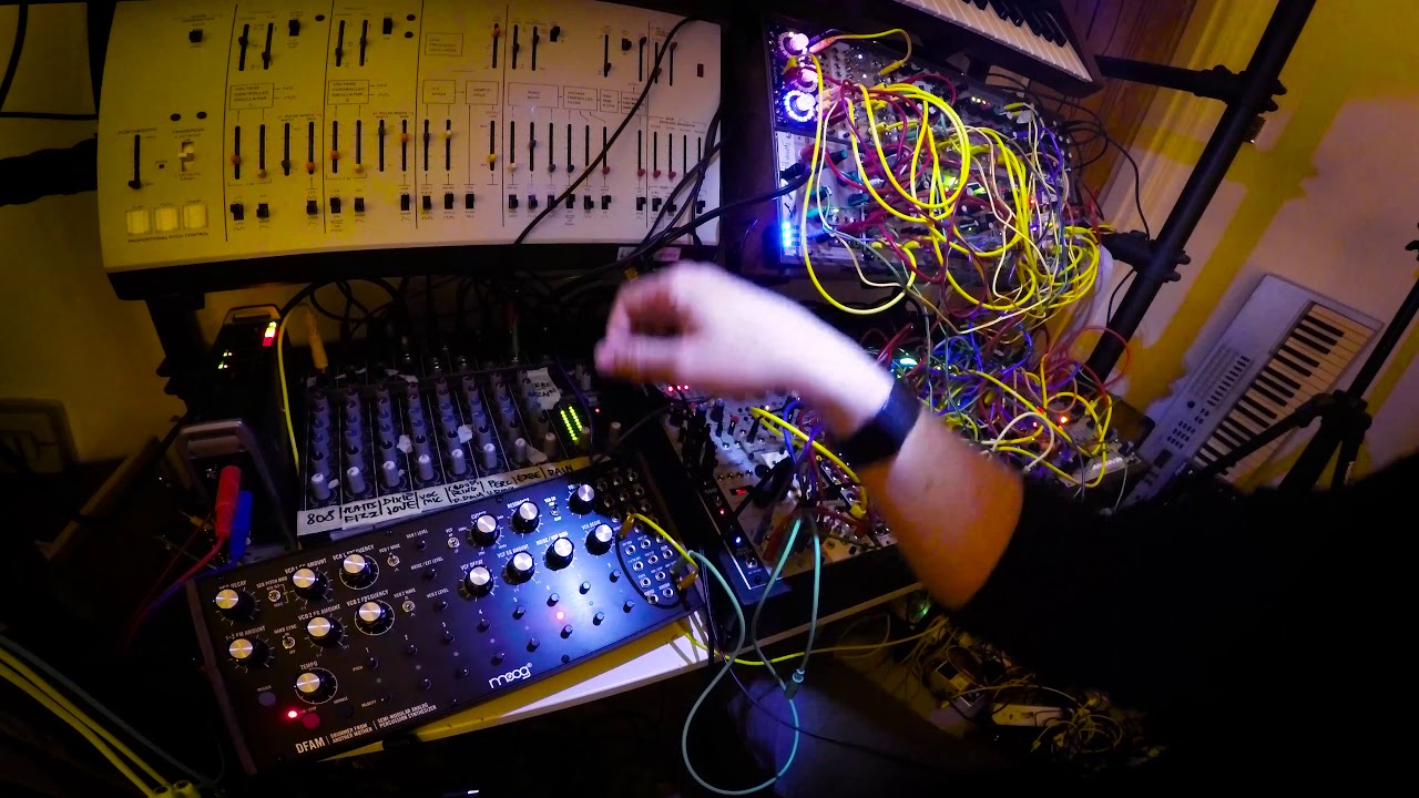 Moog DFAM Analog Percussion Synth 28 Min Techno Session w/Rainmaker & Samples