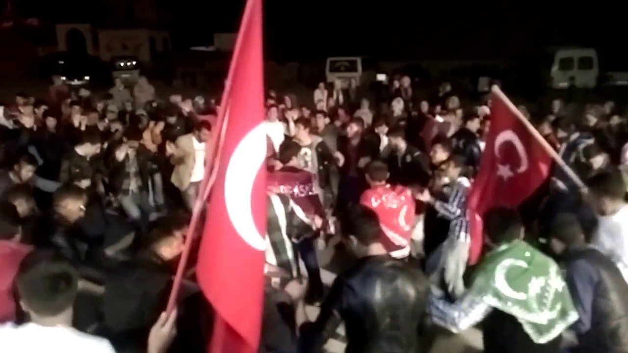 ASKER ADAYLARINDAN HALAY SHOWU / MelendizkulaTV