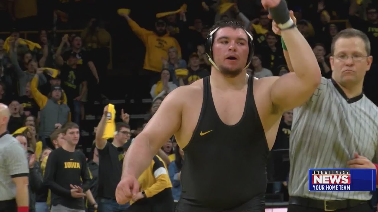 Cassioppi clinches Iowa's win over #2 Penn State