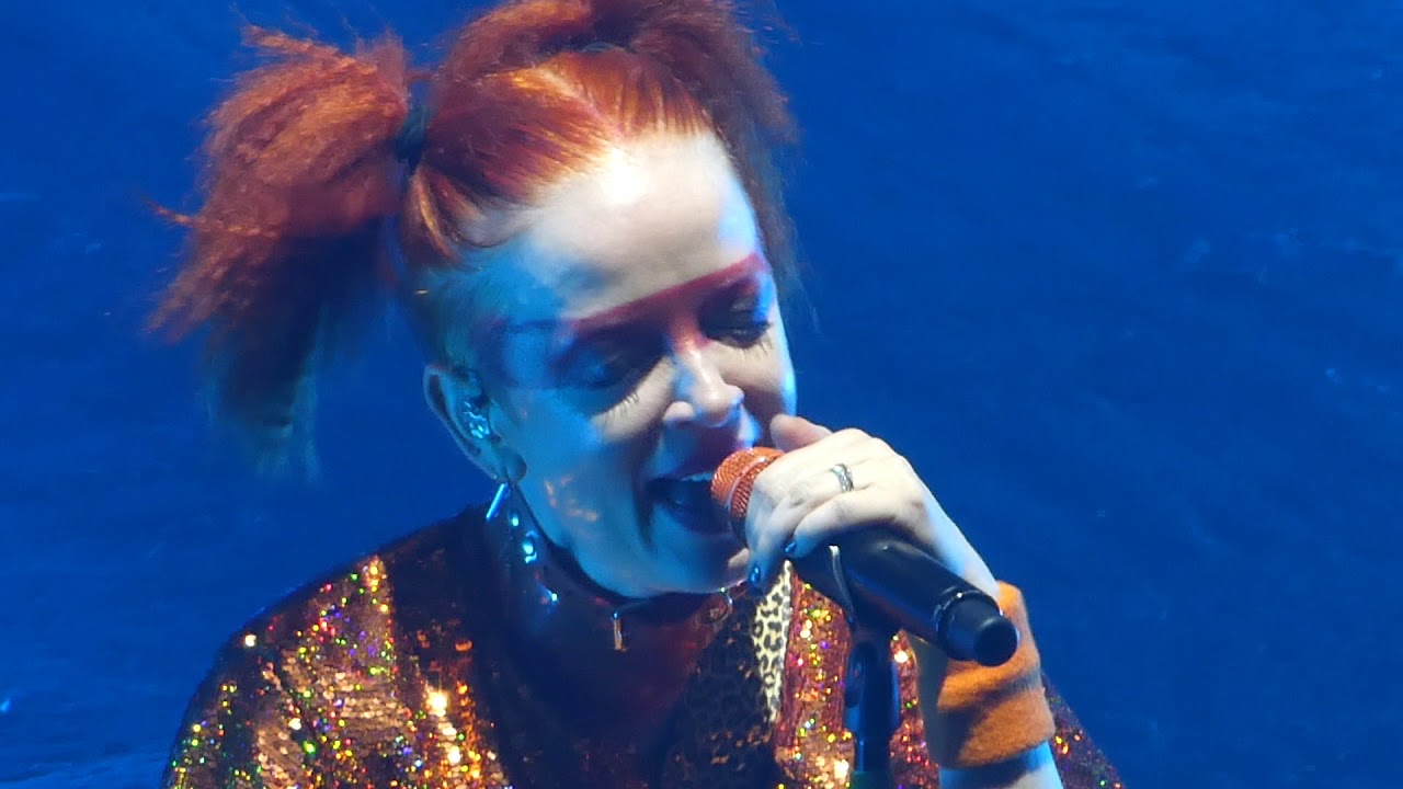 Garbage - You Look So Fine (Live in London 15/09/2018)
