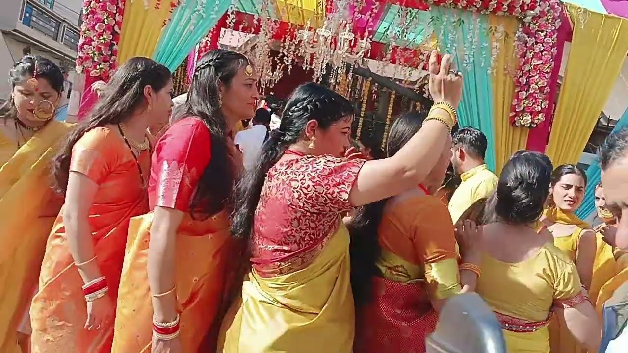 Nautiyal bandu Parivar ke ghar per chandrabdanshi Dhol Damoh mobile number 9690045638 