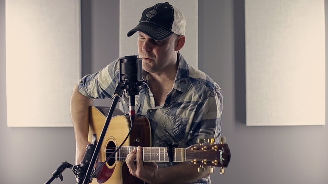 Toxic - Britney Spears (Acoustic Cover)