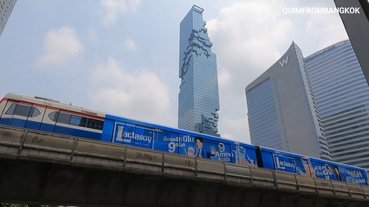 VICTORY MONUMENT TO SAINT LOUIS BTS STATION