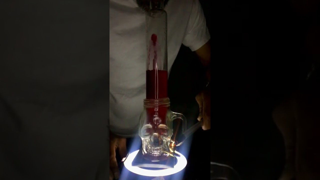 Halloween Special Bong #hookah #ctd #thesmoke #smoke #experiment #blowingsmoke