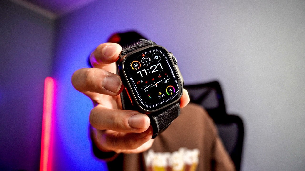 Apple Watch Ultra 2のブラックモデル来た！圧倒的にカッコ良すぎるが………