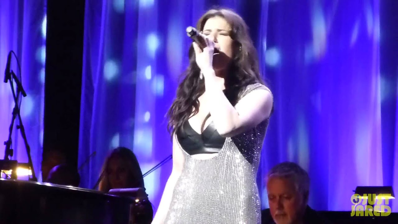 Idina Menzel - 