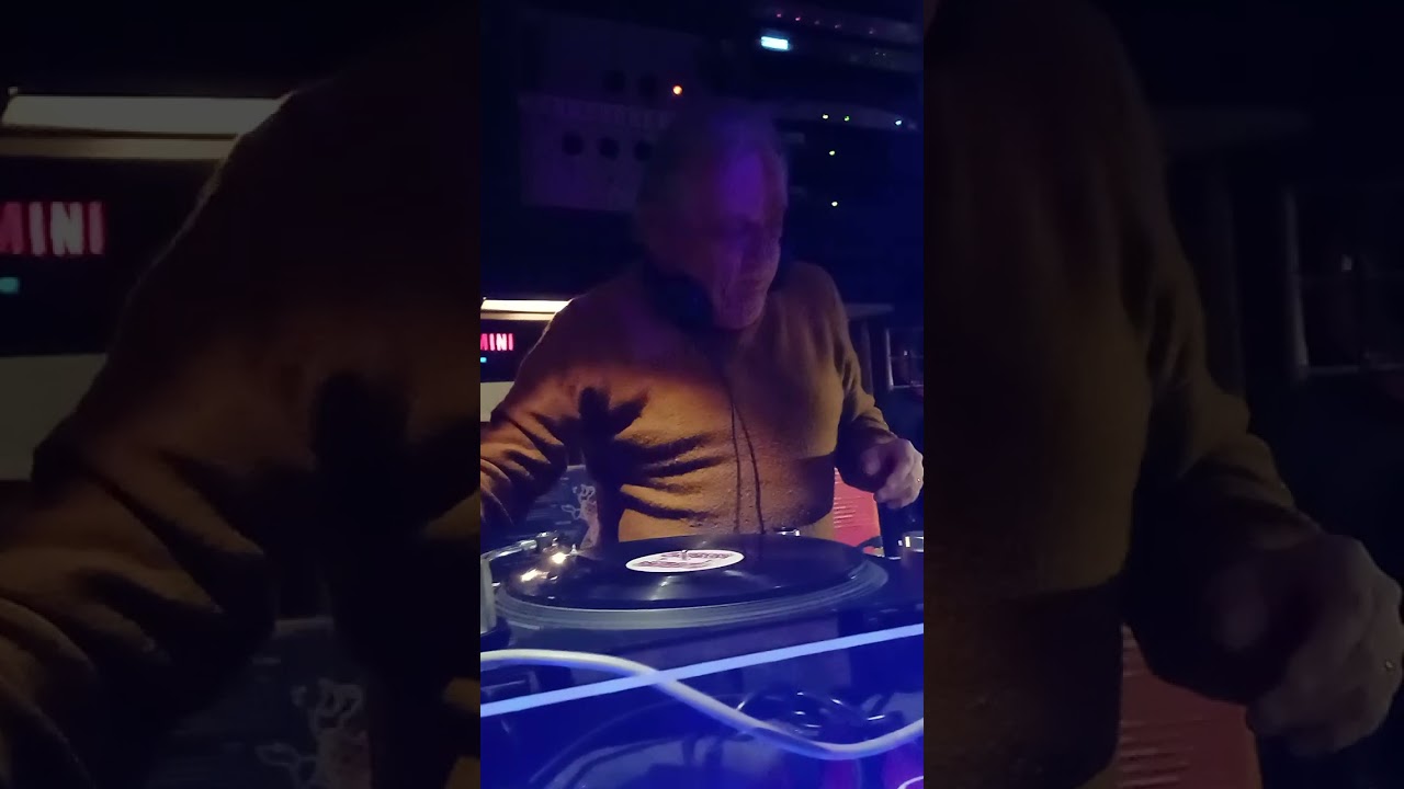 09/01/2026 - Arlecchino Disco Black Vinyl Touch con: DJ Rubens 