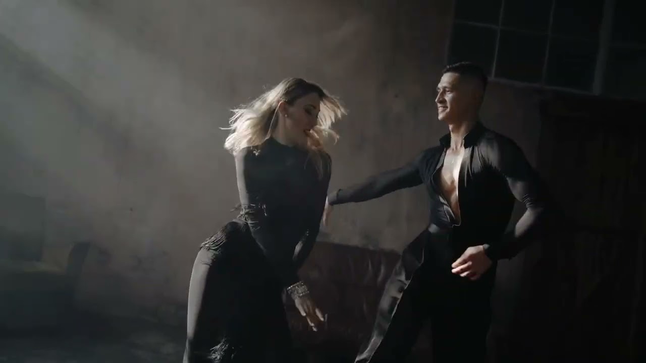 🔥🔥🔥LANA - LUMIÈRE INTERIEUR