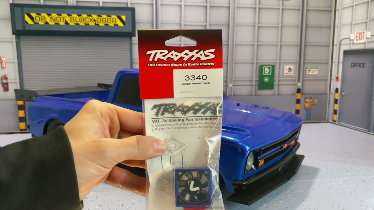 1967 Chevy C10 Traxxas Drag Slash Gets a Aluminum Wheelie Bar