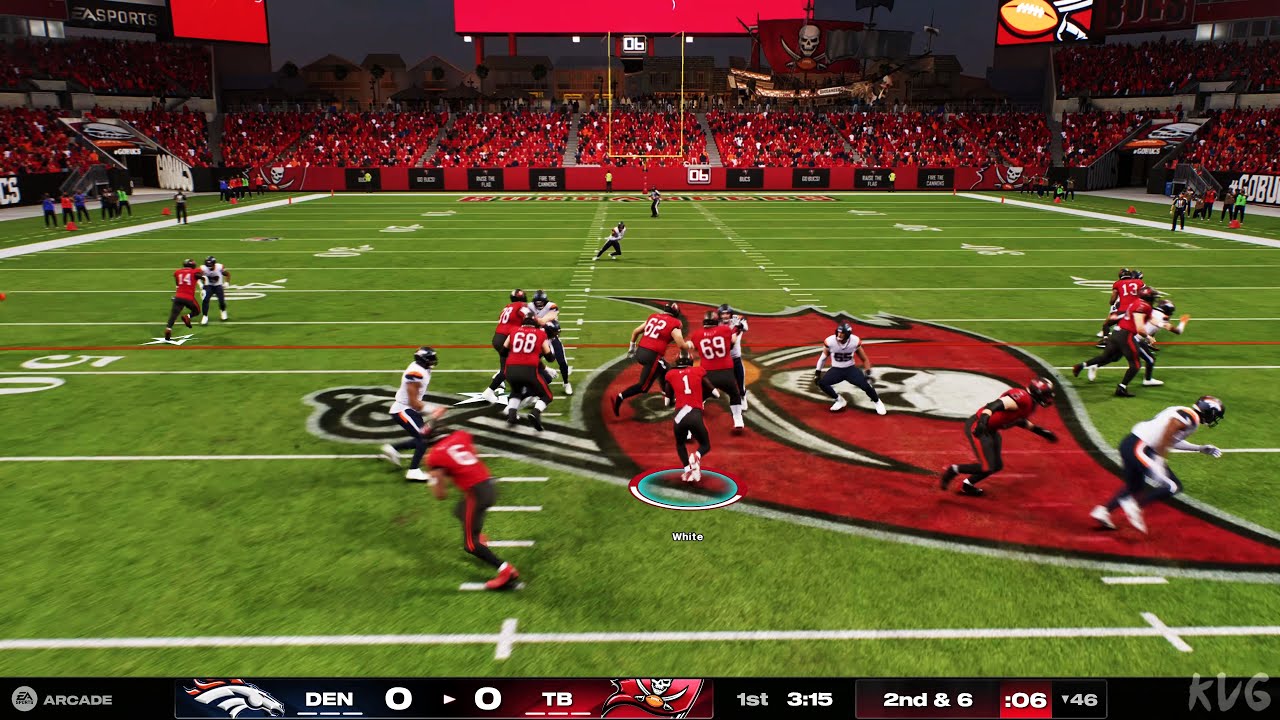 Madden NFL 25 - Denver Broncos vs Tampa Bay Buccaneers - Gameplay (PS5 UHD) [4K60FPS]