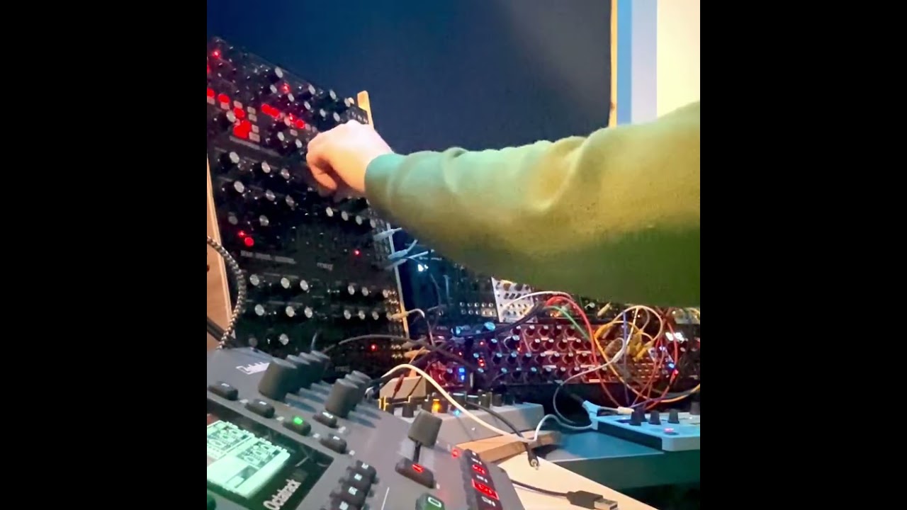 Little modular Techno live jam by Enko