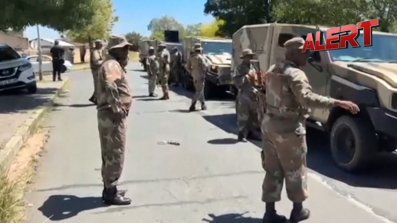 Южная Африка развернула армию в неблагополучном районе Йоханнесбурга | ALERT News