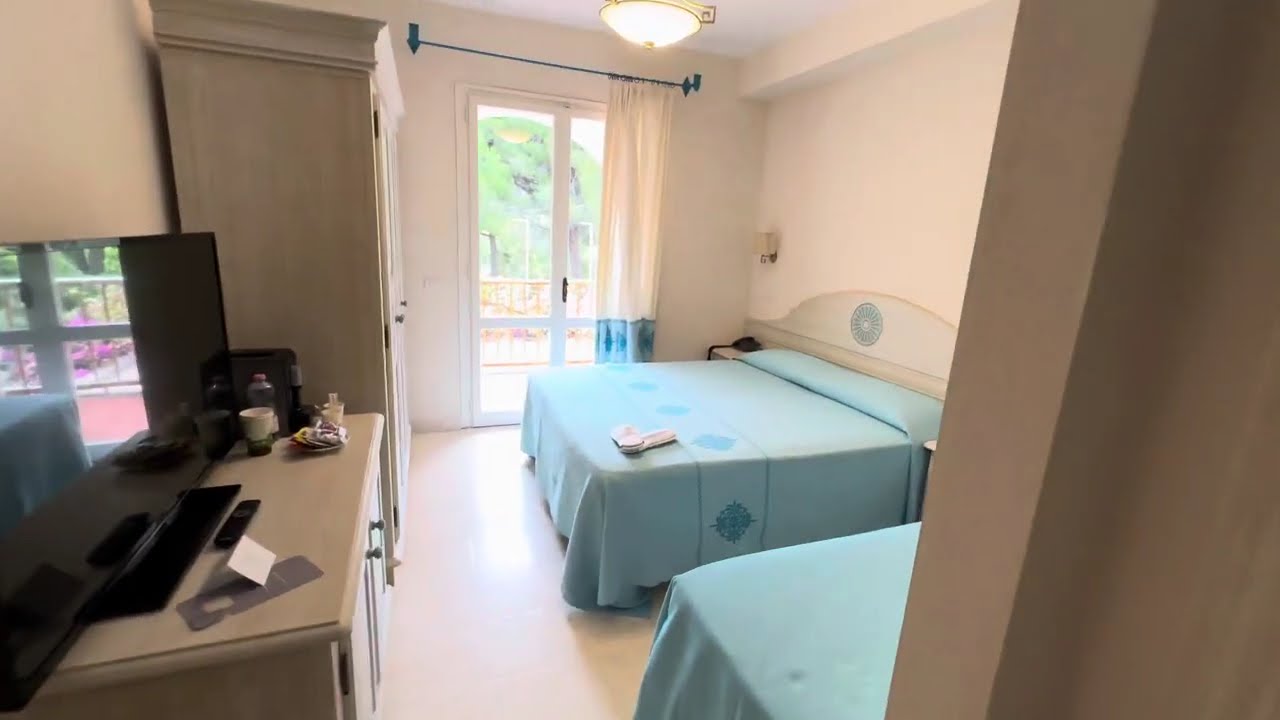 CORMORANO HOTEL Sardinia, Sardegna, Сардиния