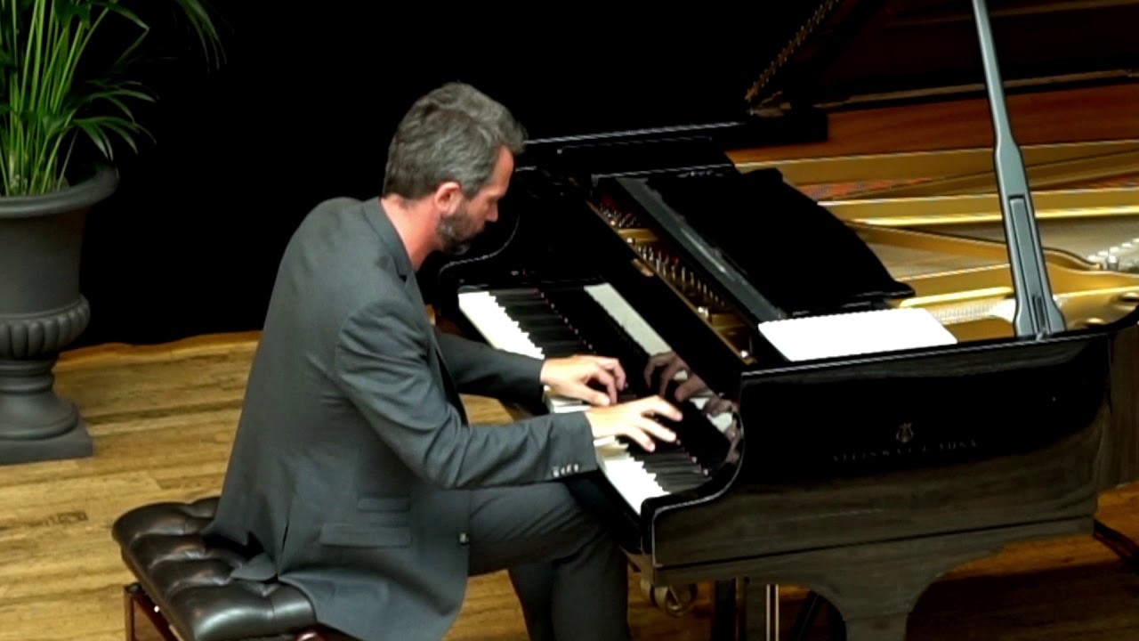 Peter Jablonski performs Szymanowski at the GOTHENBURG PIANO FESTIVAL, Sweden