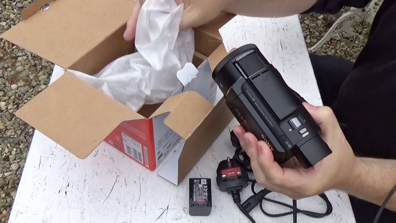 Sony FDR AX53 Unboxing