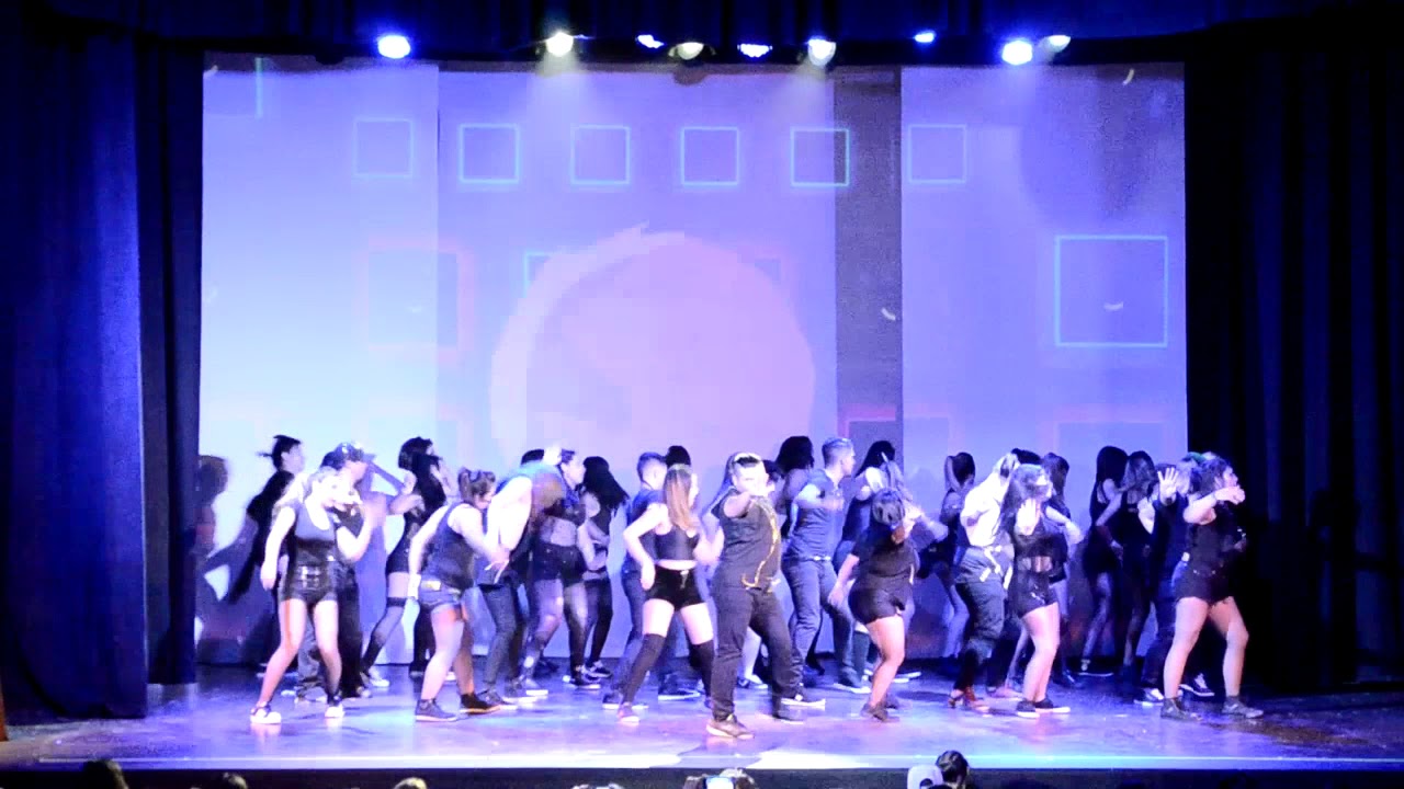Muestra de la filmacion para la Escuela de Danzas Super Arte