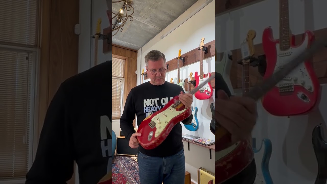 Fender Custom Shop '62 NAMM LTD Heavy Relic Stratocaster 2007 Dakota Red