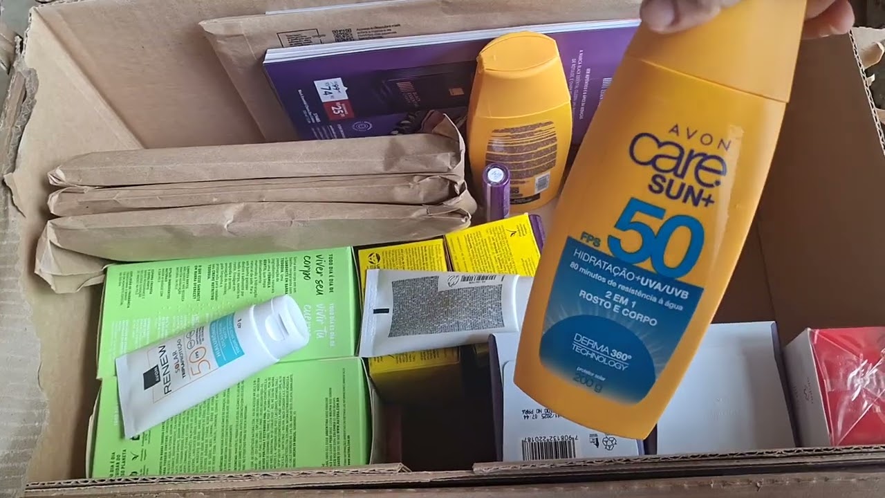 Minha primeira abertura de caixa da natura e avon ciclo 02 