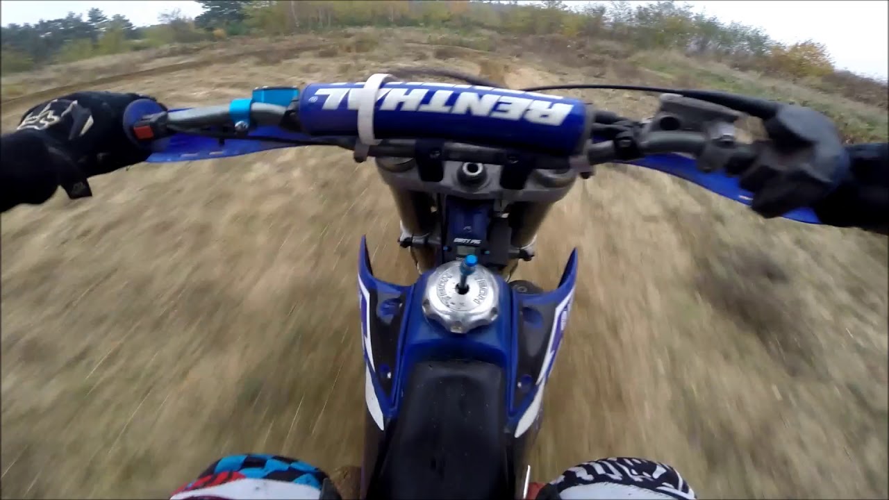 Yz250 & Rmz250| Jazda po torze|Małe podjazdy|Na pełnej manecie przez kałuże| Wheelie...🔥