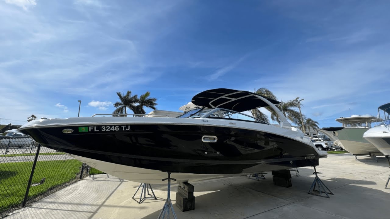 2023 Four Winns 270 HD8 For Sale at MarineMax Stuart